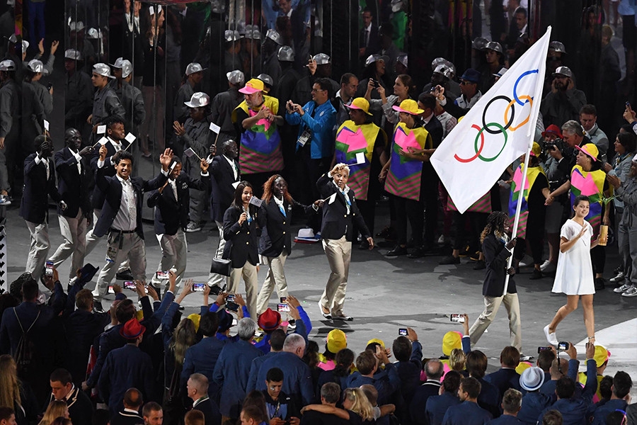 慶元“十年磨一筆”描畫“里約彩妝”